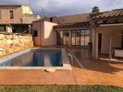 Son Carrió Komfortables Stadthaus mit Pool und schönem Garten Haus kaufen