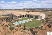Bad Klosterlausnitz Mediterrane Designer-Finca mit Salzwasserpool und freiem Panoramablick nahe Es Trenc Haus kaufen