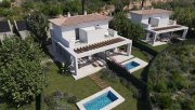 Cala Romántica Doppelhaus-Villen mit 4 Schlafzimmern, 4 Bädern, Klimaanlage und Kfz-Stellplatz in sehr schöner Anlage mit Gemeinschaftspools