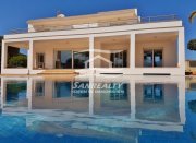 Porto Petro SANREALTY | Villa in zweiter Meereslinie in Porto Petro auf Mallorca Haus kaufen