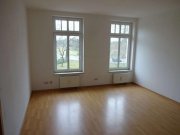 Zwickau Vermietete 2-Raumwohnung mit kleiner EBK und Stpl. in Stadtvilla! Zentrumsnah; Nähe Schwanenteich! Wohnung kaufen