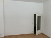 Zwickau Schöne 2-Raum-Wohnung im EG mit Laminat/Fliesen und Balkon! Vermietet! Wohnung kaufen