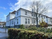 Zwickau Ehem. MVZ, 42 Stellpl., unvermietet, Denkmalschutz, Sanierungsbedarf Gewerbe kaufen