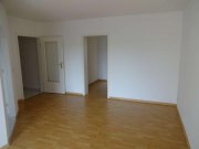Zwickau Vermietete 2-Raum DG-Wohnung mit Balkon und Stellplatz in Marienthal! Wohnung kaufen