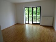 Zwickau Vermietete 2-Raumwohnung mit Balkon in Marienthal! Nähe HBK! Wohnung kaufen