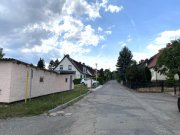 Zwickau Entkernte Doppelhaushälfte mit 2 Garagen, Tageslichtbad & Garten in ruhiger Lage! Haus kaufen