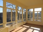 Werdau Topsaniertes und vollvermietetes Renditeobjekt in guter Lage mit Park, Garagen und Stellplätzen! Haus kaufen