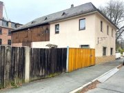 Oelsnitz/Vogtland Älteres Einfamilienhaus mit Wohnmobilstellplatz/ Garage in Oelsnitz Haus kaufen