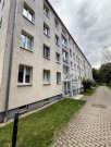 Chemnitz Gemütliche und vermietete 3-Zimmer mit Laminat, Balkon, Stellplatz und Wannenbad in ruhiger Lage! Gewerbe kaufen