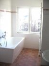 Chemnitz Große und vermietete 2-Zimmer mit Balkon, Wanne und Laminat in sehr guter Lage Wohnung kaufen