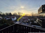 Hohenstein-Ernstthal Gemütliche 2-Raum-Wohnung mit Balkon, Einbauküche und Blick ins Grüne Wohnung kaufen