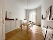 Berlin Charmanter Altbau in Toplage 
bezugsfreie 3-Zimmer mit Balkon
am Zionskirchplatz Wohnung kaufen