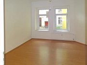 Berlin Attraktive, ruhige 3-Zimmer-Familienwohnung 
mit direkten Gartenzugang Wohnung kaufen