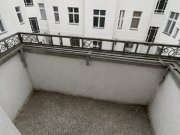 Berlin Attraktive, bezugsfreie 
1-Zimmerwohnung mit Balkon 
in begehrter Prenzlauer Berg Lage Wohnung kaufen