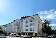 Berlin Bezugsfreie, helle 
Altbauwohnung mit Balkon
im schönen Prenzlauer Berg
-Fernwärme- Wohnung kaufen