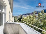 Berlin Repräsentatives Altbau-Juwel im beliebten Winterfeldtkiez: Großzügige 4-Zimmer-Wohnung mit Balkon Wohnung kaufen
