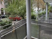 Berlin Bezugsfreie Wohnung mit Balkon
in ruhiger Lage nahe Winterfeldtplatz Wohnung kaufen