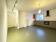 Berlin Bezugsfreie Wohnung mit Balkon
in ruhiger Lage nahe Winterfeldtplatz Wohnung kaufen