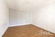 Berlin Bezugsfreie 2-Zimmer-Wohnung mit Balkon und Entwicklungspotenzial in Berlin-Schöneberg Wohnung kaufen