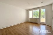 Berlin Bezugsfreie 2-Zimmer-Wohnung mit Balkon und Entwicklungspotenzial in Berlin-Schöneberg Wohnung kaufen