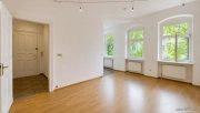 Berlin Bezugsfreies, großzügiges Altbau-Apartment im aufstrebenden Afrikanischen Viertel Wohnung kaufen