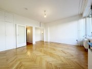 Berlin Ein-Zimmer-Terrassenwohnung mit
eigenen Garten mitten in der Stadt Wohnung kaufen