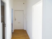Berlin Helle 3-Zimmer-Wohnung im 3. OG 
in zentraler Lage von Schmargendorf Wohnung kaufen