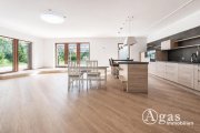 Fichtenhöhe Generationen-Wohnen mit viel Platz: 6-Zimmer-Einfamilienhaus im Bungalow-Stil mit Garten und Pool Haus kaufen