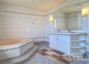 Küstriner Vorland Wohnhaus mit Wintergarten und ca. 350 m² Werkstatt und Doppelgarage in verkehrsgünstiger Lage Haus kaufen