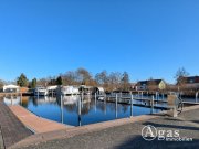 Liebenwalde Ihr Leben auf dem Wasser ist ganz nah - Hausboot mit Liegeplatz in Liebenwalde zu verkaufen Haus kaufen