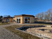 Liebenwalde Ihr Leben auf dem Wasser ist ganz nah - Hausboot mit Liegeplatz in Liebenwalde zu verkaufen Haus kaufen