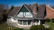 Bad Schwartau Großzügiges Architektenhaus mit flexiblen Nutzungsmöglichkeiten. KÄUFERCOURTAGEFREI Haus kaufen