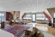 Bad Schwartau Großzügiges Architektenhaus mit flexiblen Nutzungsmöglichkeiten. KÄUFERCOURTAGEFREI Haus kaufen