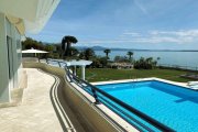 Padenghe Sul Garda Luxusvilla Gardasee direkt am Gardasee Haus kaufen