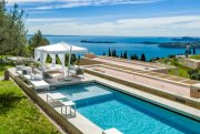 Gardone Riviera moderne Luxusvilla am Gardasee zum Verkauf mit *****Service Haus kaufen