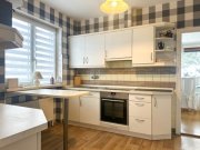 Heide Attraktives Walmdachhaus mit Wintergarten, Balkon und eingewachsenem Grundstück in Heide-Ost Haus kaufen