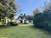 Heide Exklusives Wohnen in Sackgassenlage: Gepflegtes Haus mit Galerie, Kamin und Garten in Heide-Ost Haus kaufen