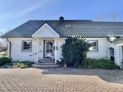 Delve Viel Raum für die ganze Familie: Wohnhaus in Eidernähe in Delve zu verkaufen Haus kaufen