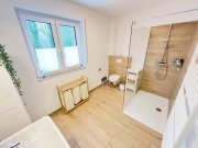 Zetel Modernisierter Bungalow mit Einbauküche und Carport in Neuenburg! Haus kaufen