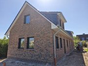 Esens Esens - ruhige Innenstadt-Lage: Neubau Ferienwohnung im Obergeschoss mit Balkon Wohnung kaufen