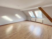 Schweindorf Gulfhof mit 2 Wohnungen, Einbauküchen, Garage, Werkstatt etc. in ruhiger Lage! Haus kaufen