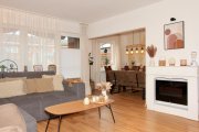 Aurich Reihenendhaus mit großem Grundstück, Balkon & moderner Ausstattung in Aurich-Sandhorst Haus kaufen