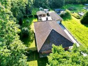 Westoverledingen * Bungalow mit seltenem 1.667 m² Grundstück und wunderschönem Baumbestand * Haus kaufen