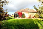 Westoverledingen Großer Bungalow * Ihrhove-Zentrum * 6 ZKB * 5 Schlafzimmer * 3 Abstellräume * Keller * renoviert * Haus kaufen