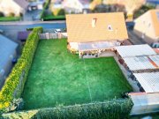 Westoverledingen „Zwei Wohneinheiten, ein Preis – vielseitiges Familienhaus mit Freiraum für jede Lebensphase!“ Haus kaufen