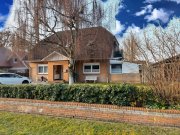 Westoverledingen * Zweifamilienhaus mit zwei Wohneinheiten & großem Grundstück * Haus kaufen