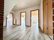 Weener ANFRAGESTOPP *Heizung von 2025 * Hohlschichtdämmung * Sackgassenlage *Süd/West Terrasse * Einbauküche * Garage* Haus kaufen