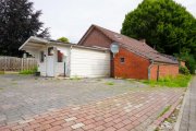 Weener Haus mit Anbau, separatem Holzhaus und Carport!
Vielseitig nutzbar, Platz für bis zu 9 Personen! Haus kaufen
