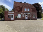 Weener " Büttenwarder-Gefühl inklusive: Traditionskneipe mit modernisiertem Saalbetrieb " Gewerbe kaufen