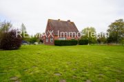 Bunde Sehr gepflegtes Einfamilienhaus mit großem Grundstück, Kamin & unverbaubarem Blick ins Grüne! Haus kaufen
